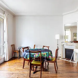  Appartement Guestready - Apt Lumineux A Batignolles
