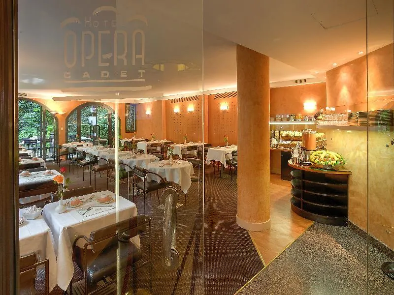 ****  Hotel Opera Cadet Paris France
