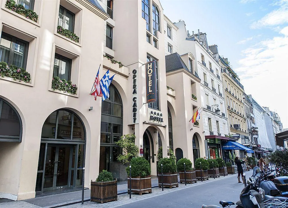 ****  Hotel Opera Cadet Paris France